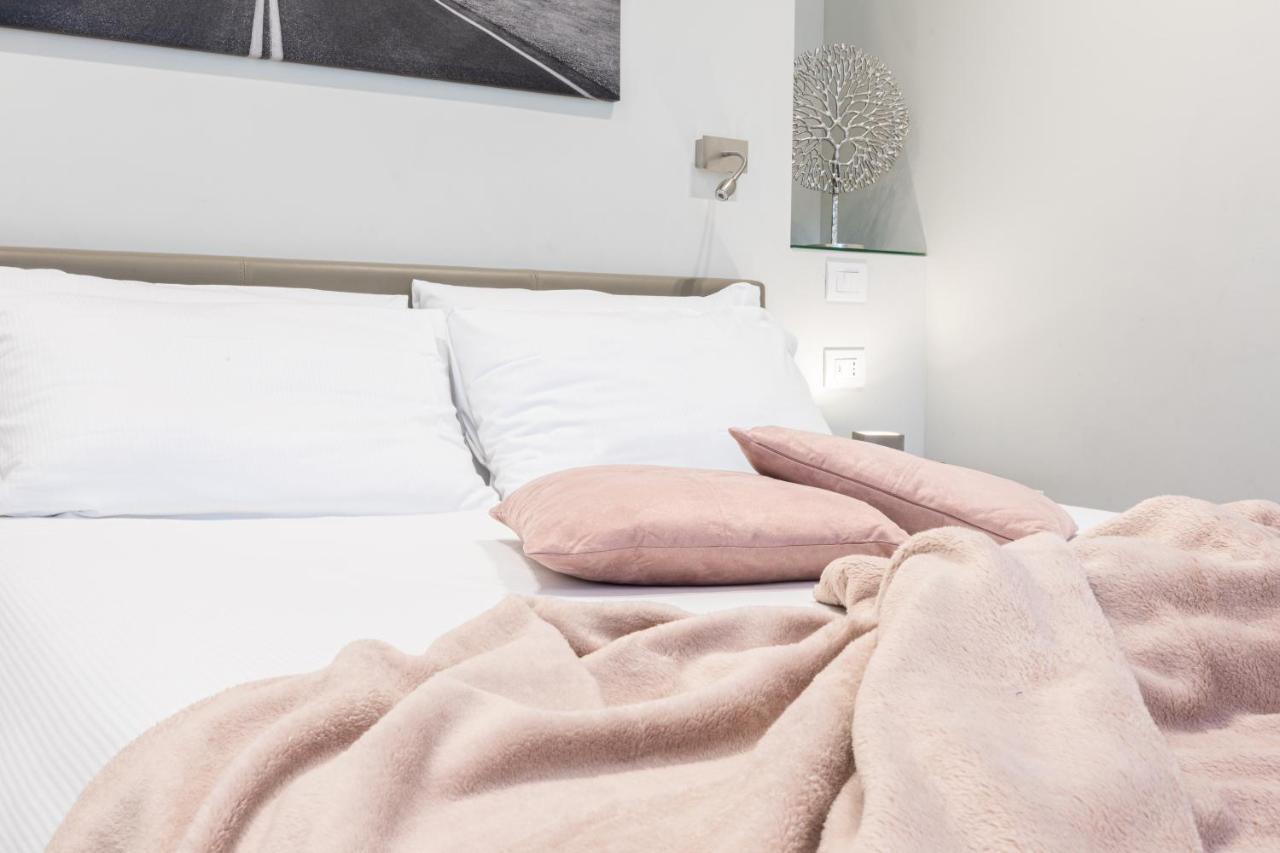 Collection Moscova Suites - Top Collection Milan Bagian luar foto